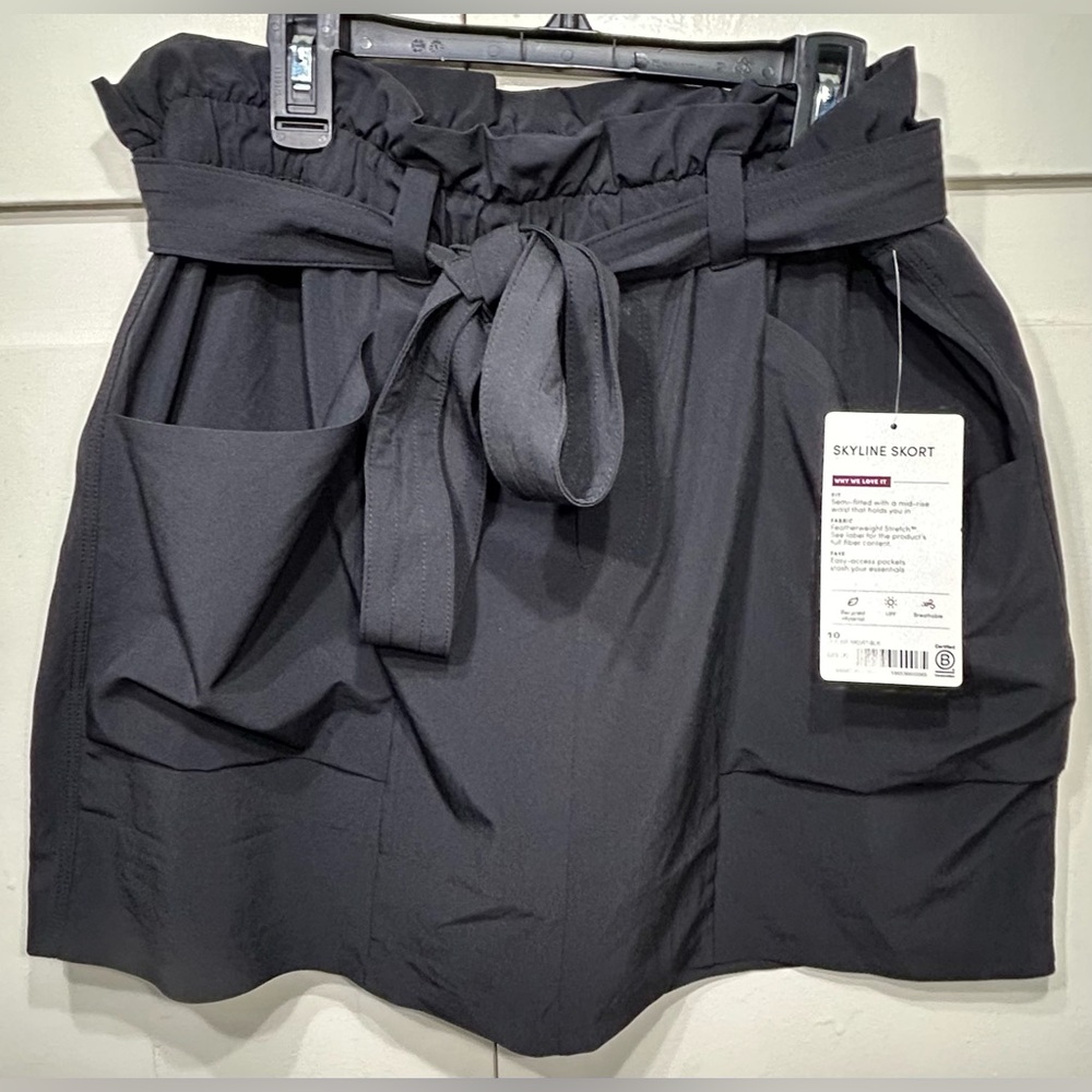 Athleta Black Skyline Tennis/Running Skort W/ Tie Front - Women's Size 10